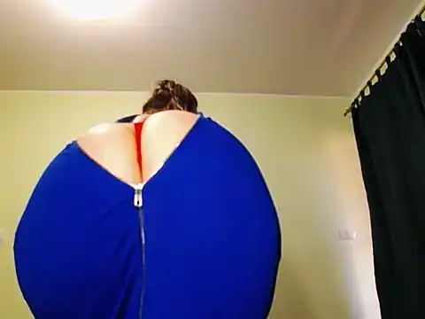 ladywithbigass