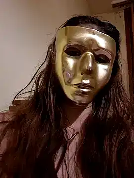 Themaskedgirl22